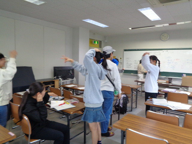 みんなでゲーム体験中