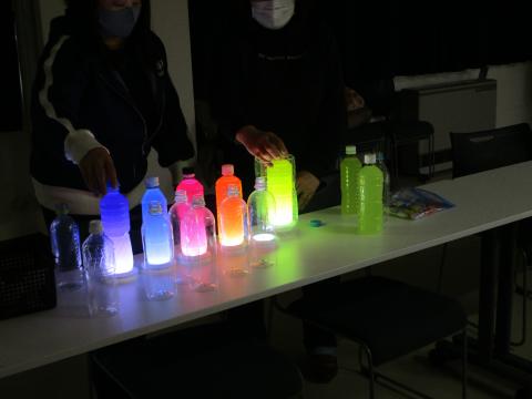 色水ペットボトルランタン