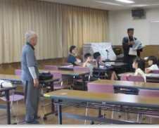 広報部メンバーを紹介しました