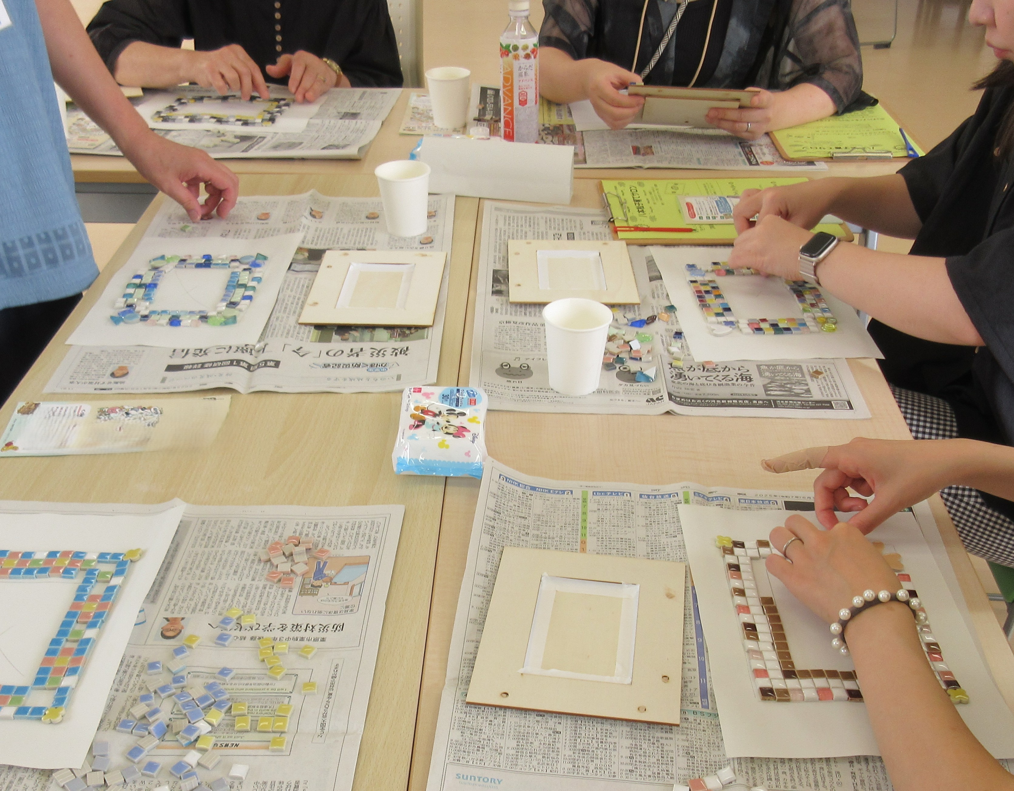 モザイクタイルでフォトフレーム