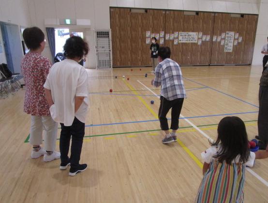 みんなあつまれ！ボッチャにちょうせん！
