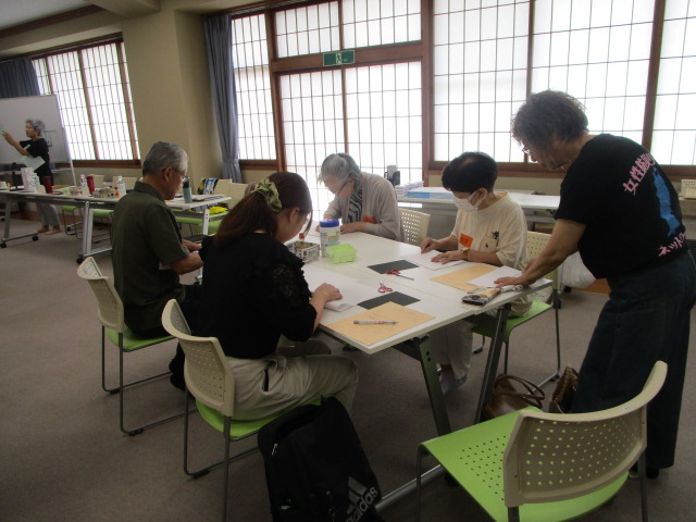 研修会の制作のようす