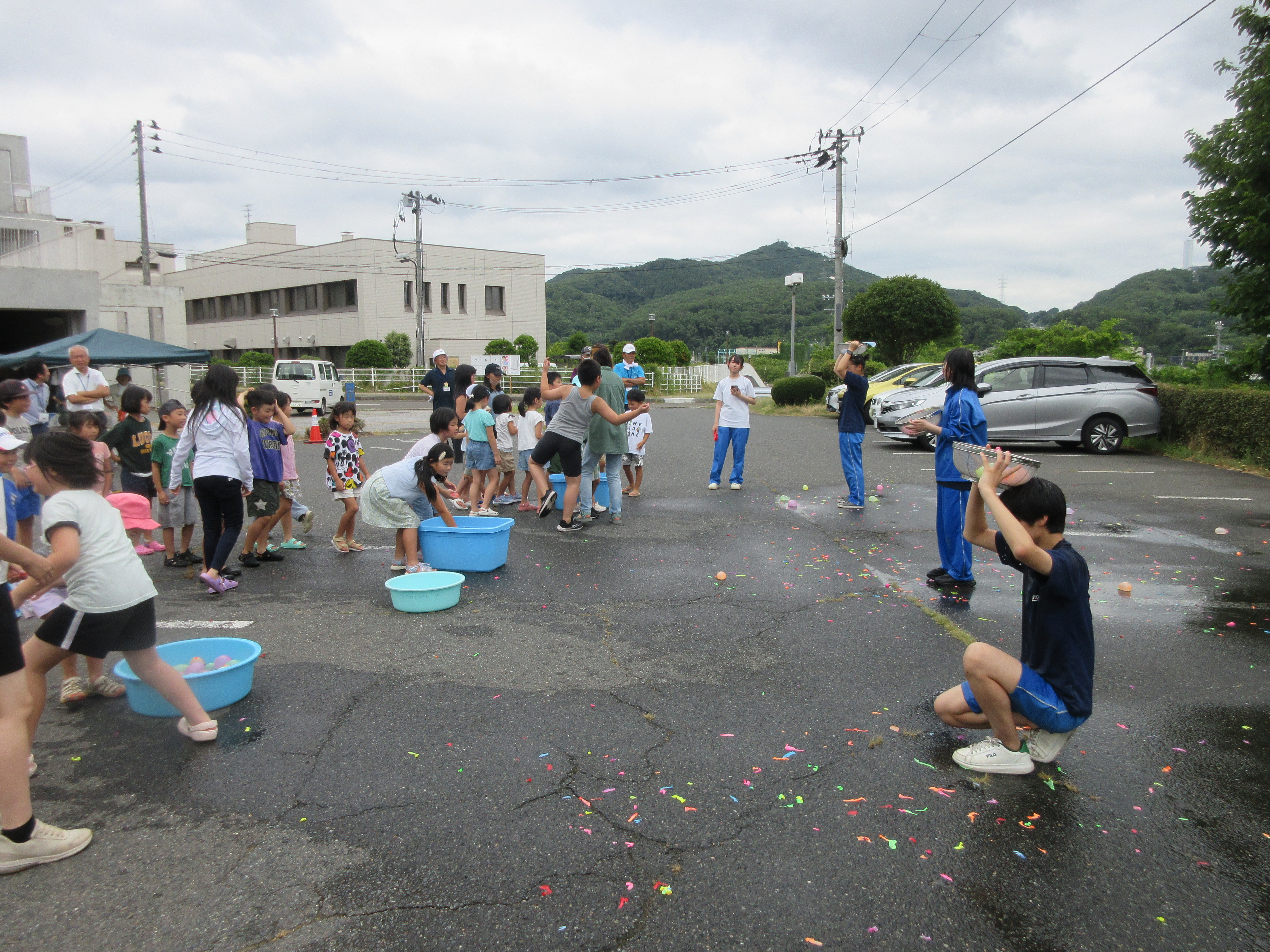 水風船玉入れ