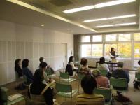 絵本読み聞かせ2