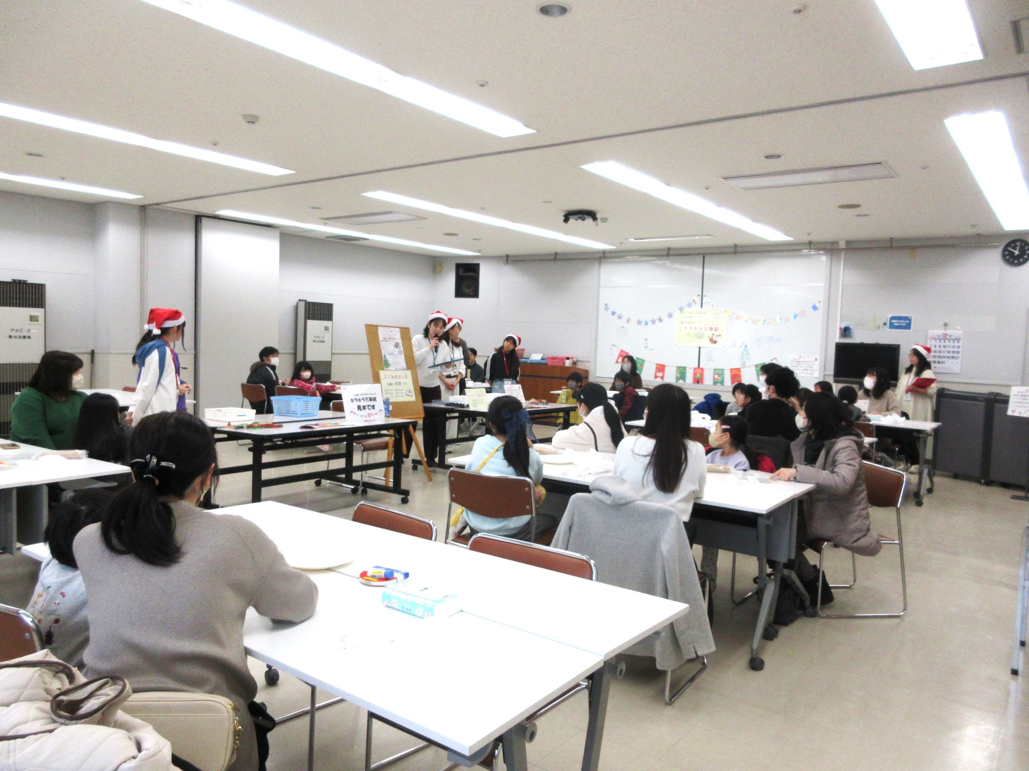 クリスマスワークショップの様子1