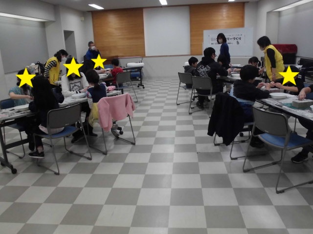 石のアクセサリーづくり1