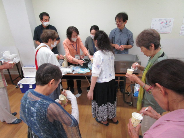 実演