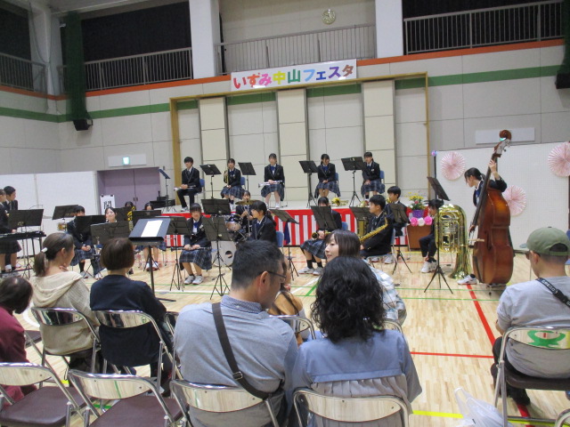 吹奏楽部