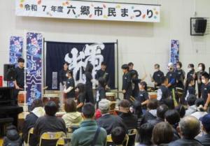 祭りオープニングの様子