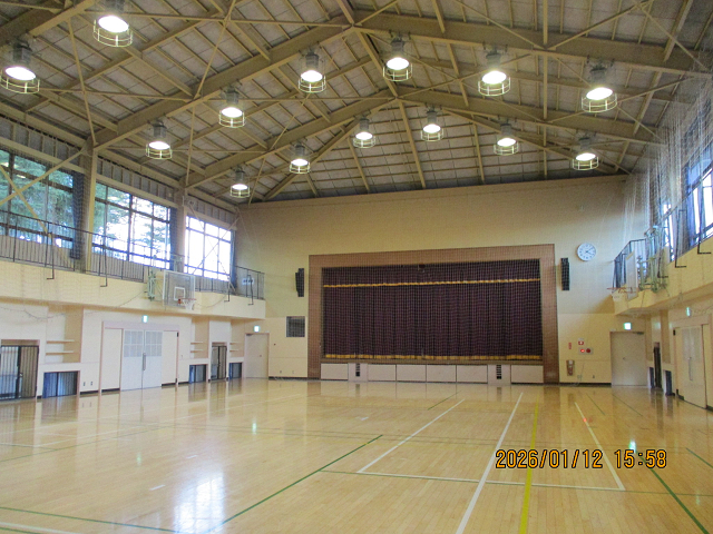 体育館内観の写真