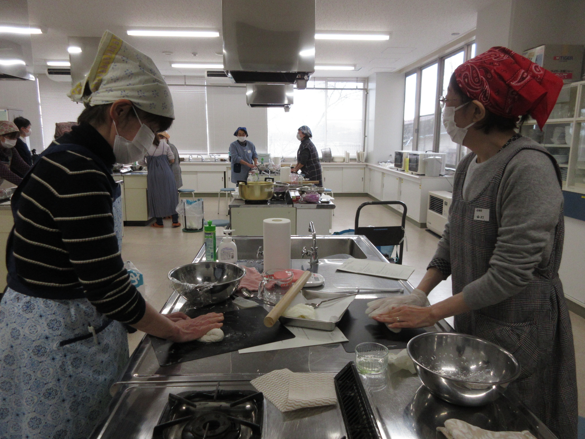 米粉のパンとピザ1