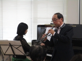 令和7年度やぎやまシニア大学コンサートのようす