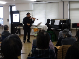 令和7年度やぎやまシニア大学コンサートのようす