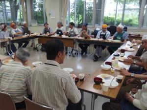 最後は全員で歓談しながら試食を行いました。