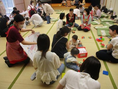保健師さん、先輩ママさんとのおしゃべりコーナー