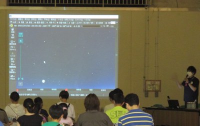 夏の星のお話の様子