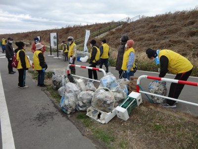 中野ふるさとYAMA学校　自主活動「蒲生日和山清掃」を行いました
